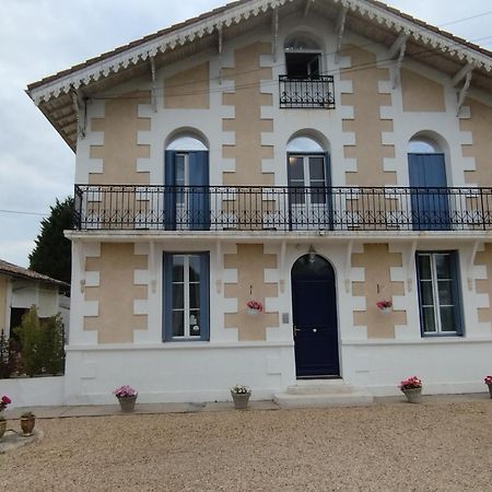 Bed and Breakfast Montplaisir Montendre Exterior foto