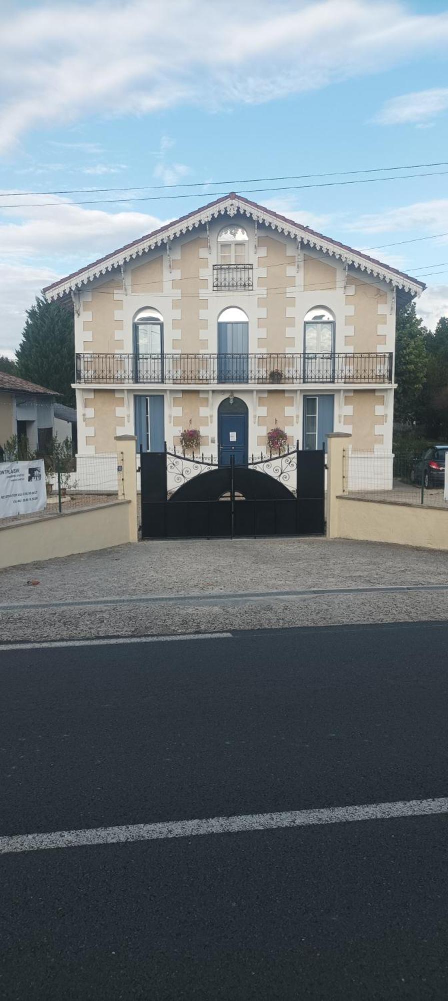 Bed and Breakfast Montplaisir Montendre Exterior foto